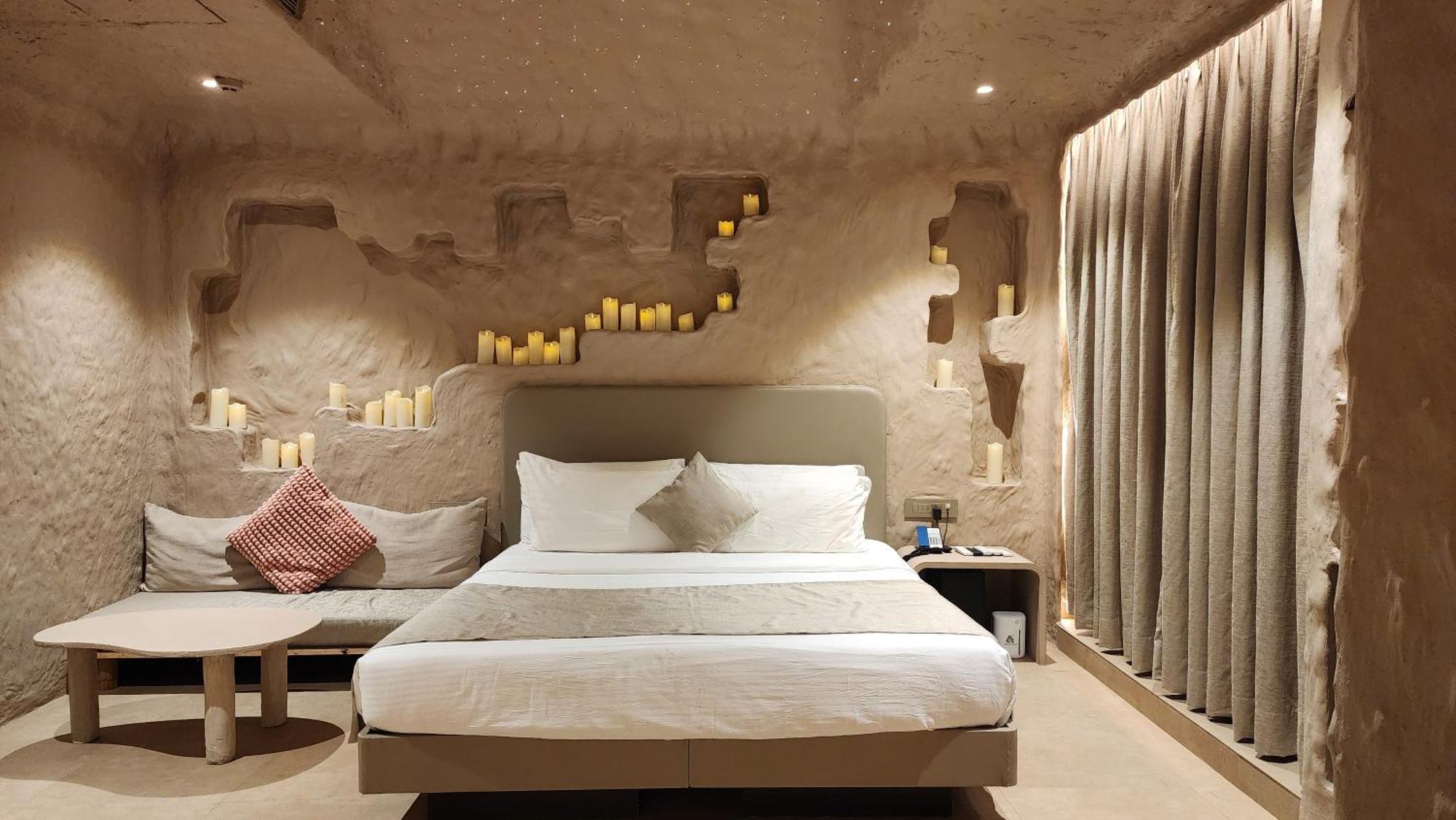 Dragonfly Hotel - The Art Hotel Мумбаї Екстер'єр фото